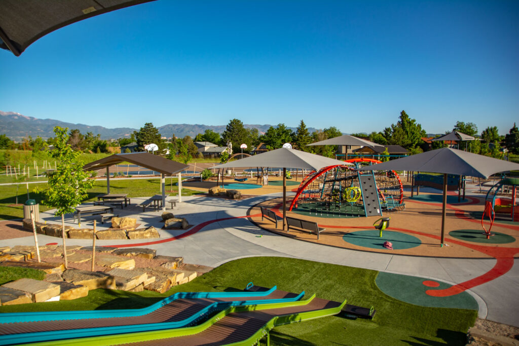 Wide angle bird's eye view of panorama park